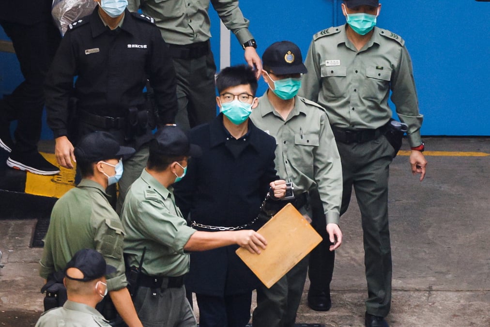 Hong kong: l'activiste joshua wong encore condamne a 4 mois de prison