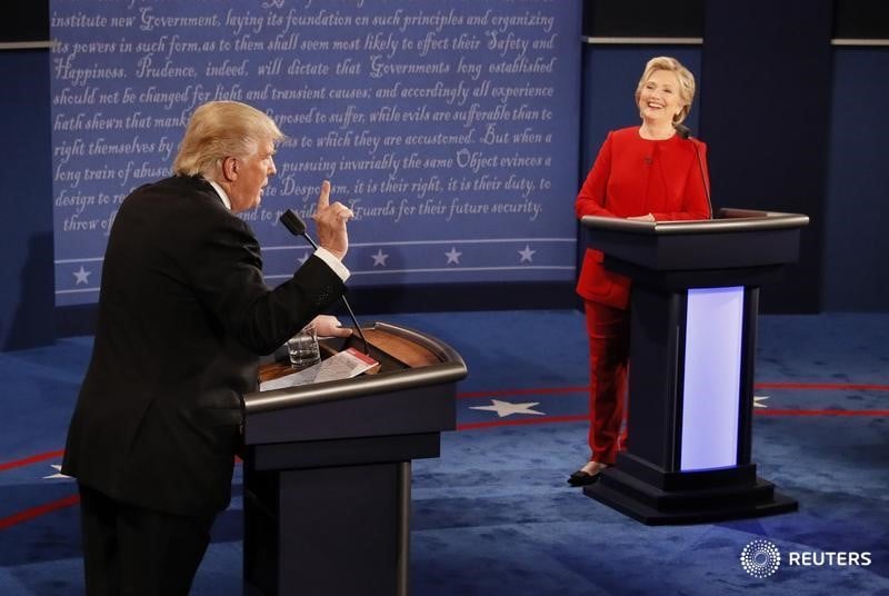 Premier debat houleux entre clinton et trump