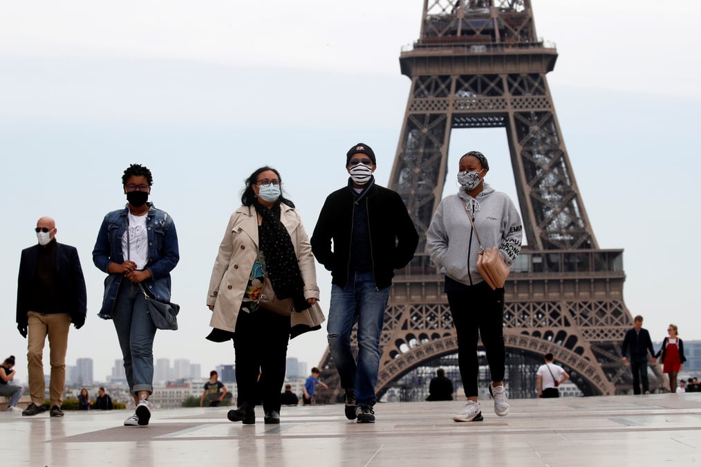 Scope ratings s'inquiete pour la dette publique de la france