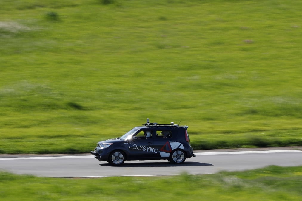 Une voiture autonome de polysync