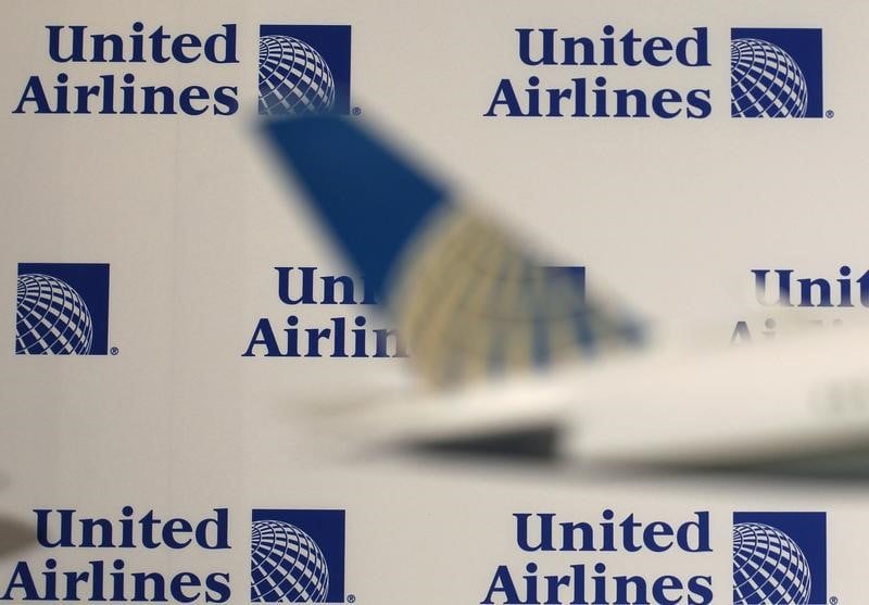 Un boeing d'united va etre inspecte apres un incident de moteur