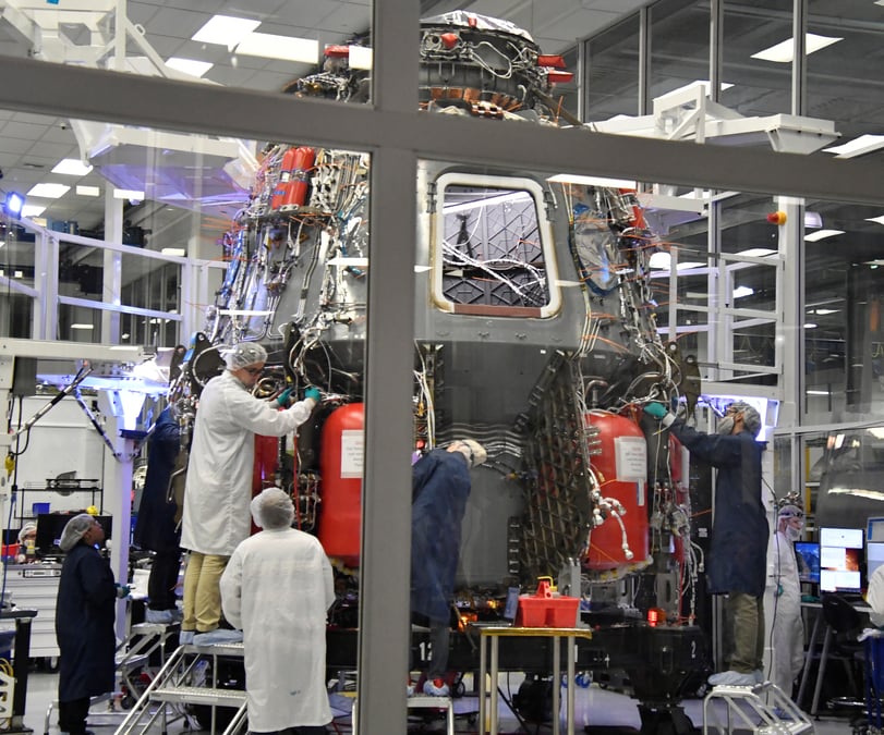 La nasa espere un premier vol habite pour la capsule de spacex debut 2020