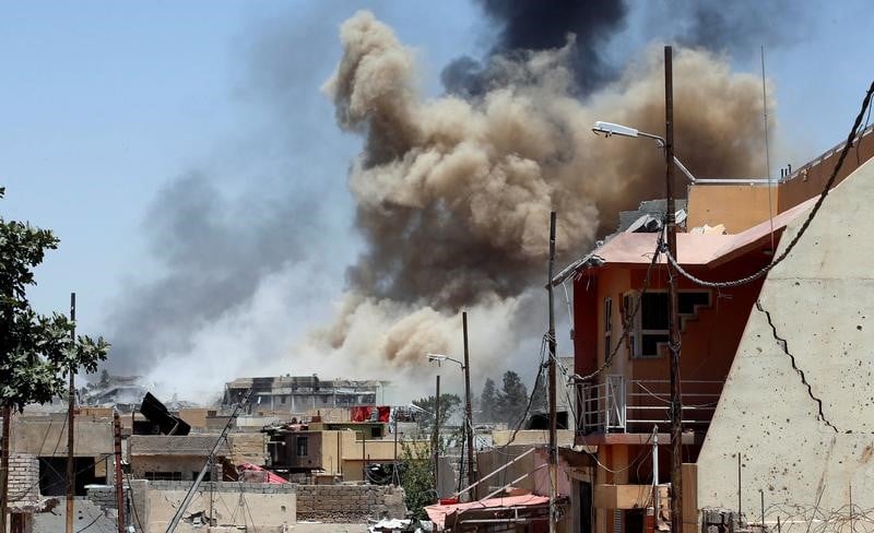 L'armee irakienne pres d'encercler la vieille ville de mossoul