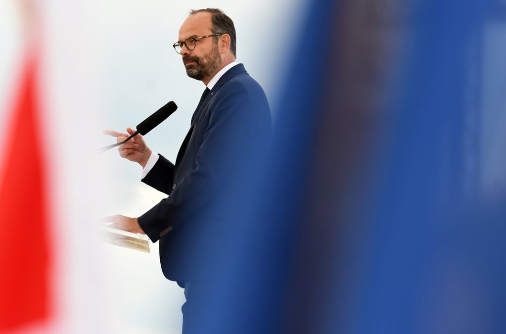 Philippe monte au front avant des reformes delicates