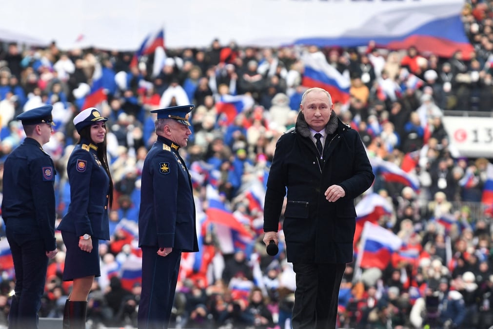 Le president russe vladimir poutine lors d'un concert a moscou, russie