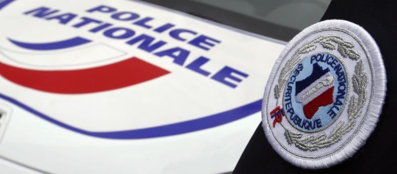 La "colline du crack" de paris evacuee par la police