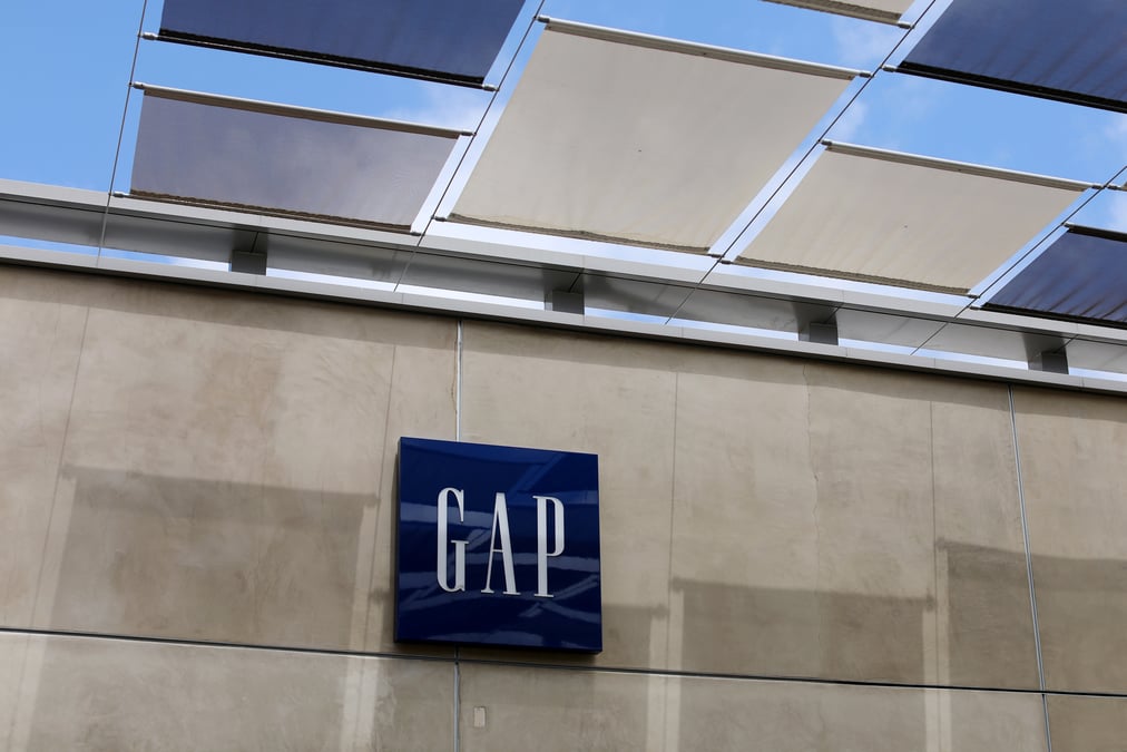 Gap scinde old navy