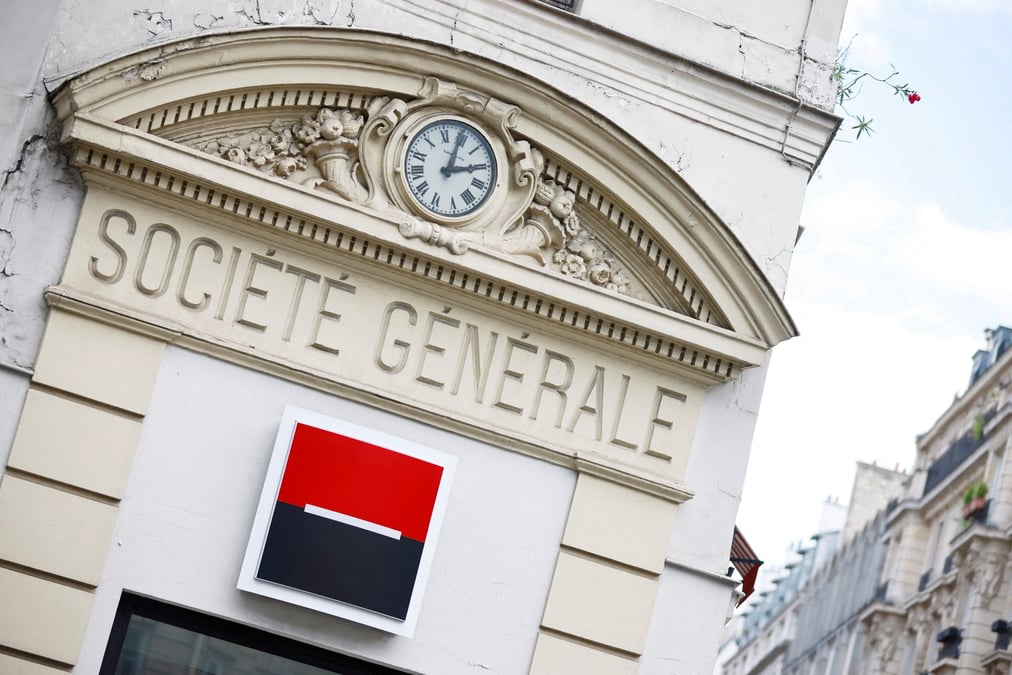 Societe generale cesse ses activites en russie