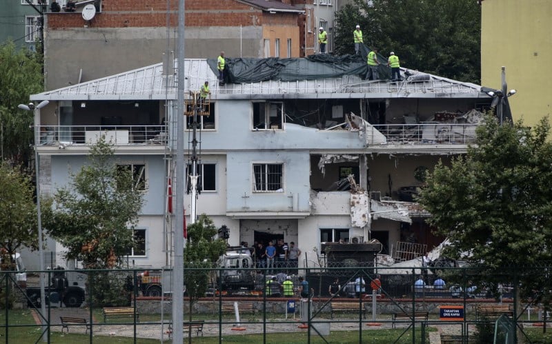 Attaque contre un commissariat a istanbul