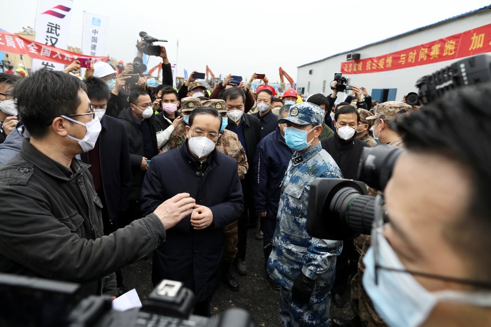 Le parti communiste chinois remplace son dirigeant a wuhan
