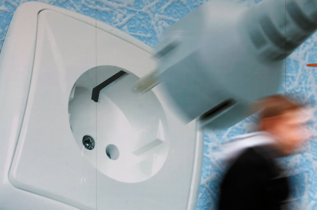 Legrand: hausse de 8% du resultat net pdg en 2019, prudent sur 2020