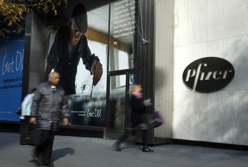 Pfizer serait de nouveau en discussions avec AstraZeneca