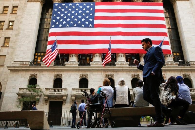 Wall street ouvre en baisse en attendant janet yellen
