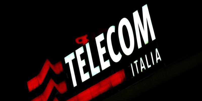 Telecom italia retarde le depot des offres pour persidera