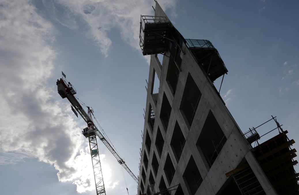 France: moins de logements neufs vendus, prix en hausse