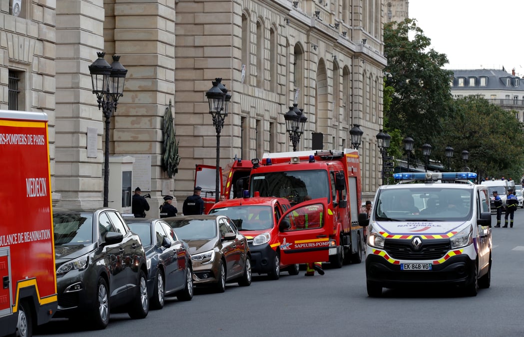 Il faut un "criblage massif" dans les services publics, dit poulliat