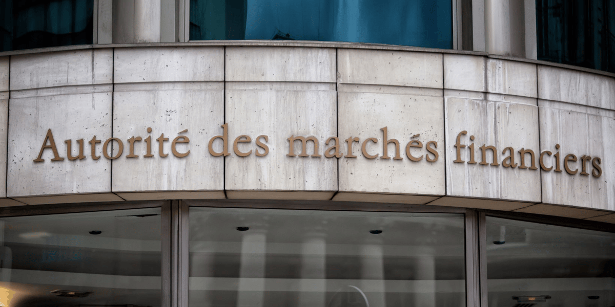 L'AMF a également infligé une amende de 1 million d'euros à Franck Hattab, le directeur général de Rallye, dans cette même affaire de manipulation de marché, pour avoir diffusé à 11 reprises des informations erronées dans 14 supports de communication en 2018 et 2019, a précisé l'Autorité.