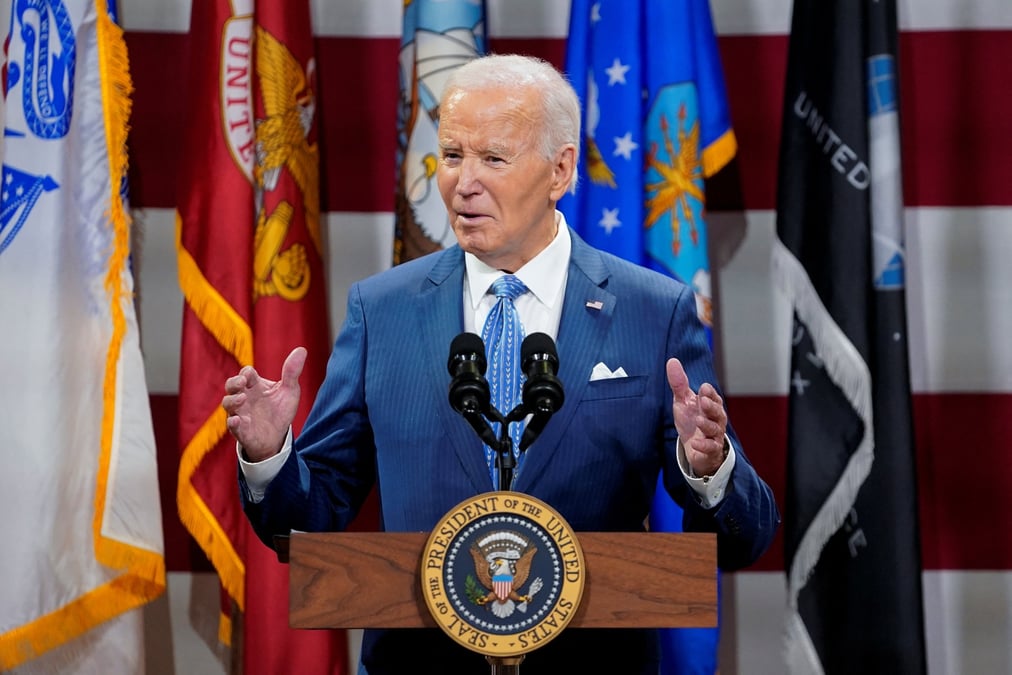 Le president americain joe biden
