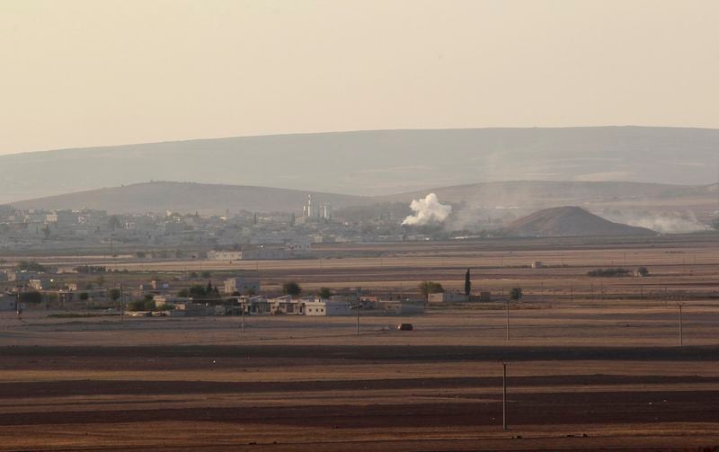 Les djihadistes de l'Etat islamique reculent à Kobani en Syrie
