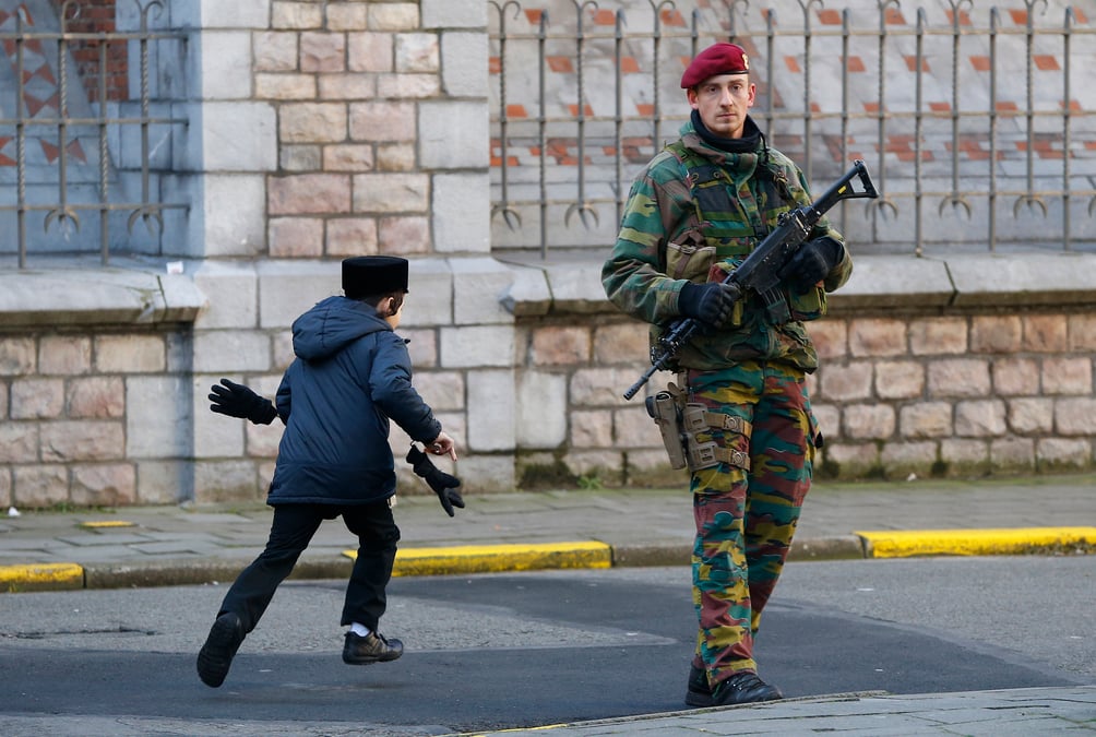 Des militaires deployes pour surveiller des cibles potentielles d’attentats en belgique