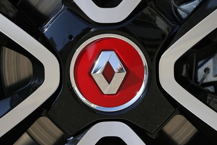 Renault, plus forte hausse du sbf 120 a la mi-seance