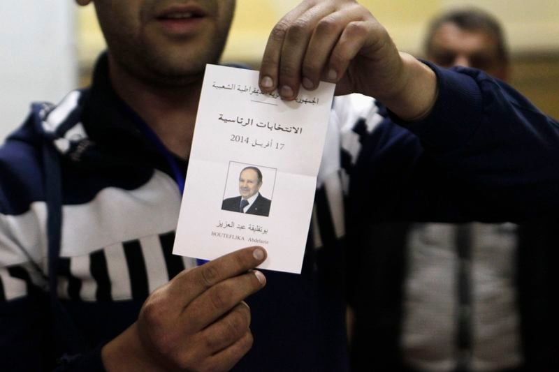 Bouteflika officiellement réélu avec 81,53% des voix en Algérie