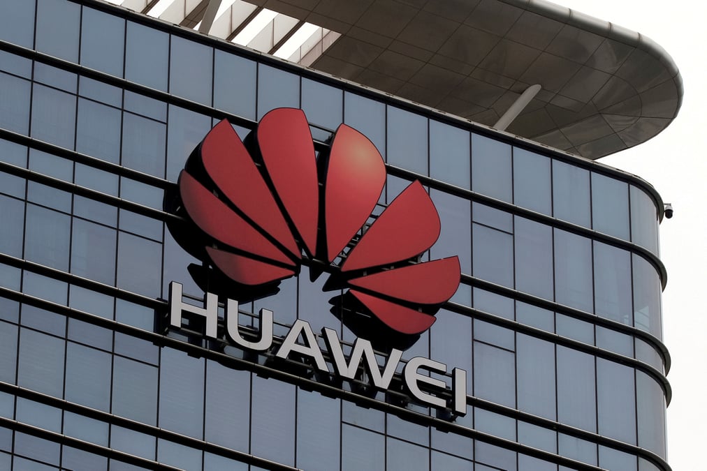 Washington leve une partie des restrictions visant huawei