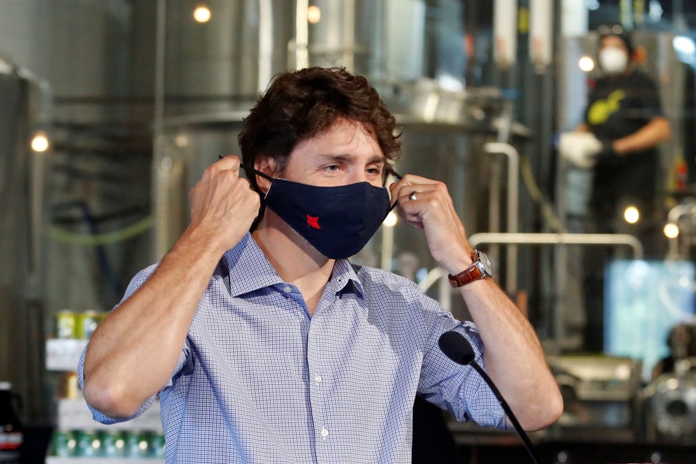 Les autorites de hong kong mettent la pression sur le canada