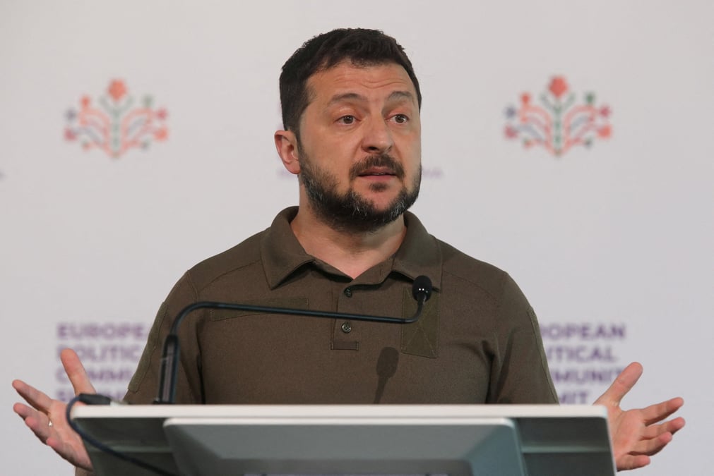 Le president ukrainien volodimir zelensky participe a une conference de presse a bulboaca, en moldavie