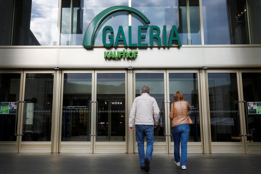 Un centre commercial galeria karstadt kaufhof a berlin