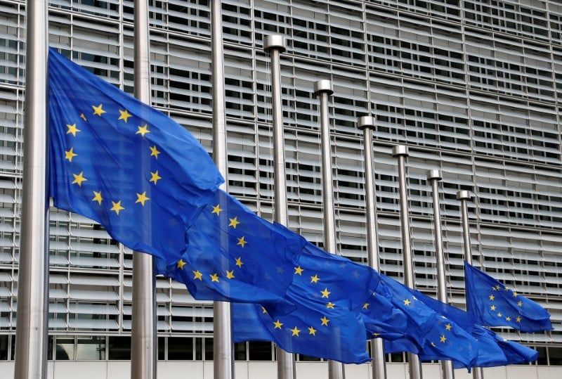 La ce demande des reformes a la france, l'allemagne et l'italie