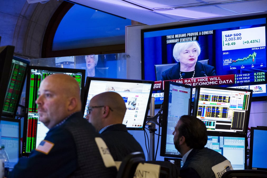 Wall street ouvre dans le rouge