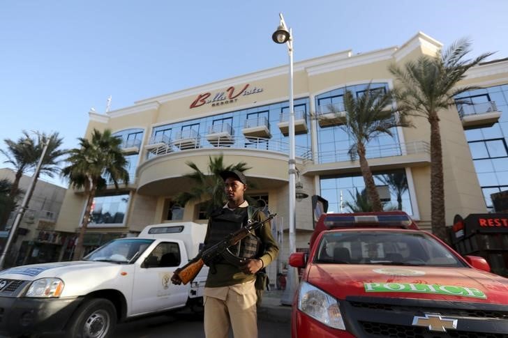 Trois touristes blesses dans l'attaque d'un hotel en egypte