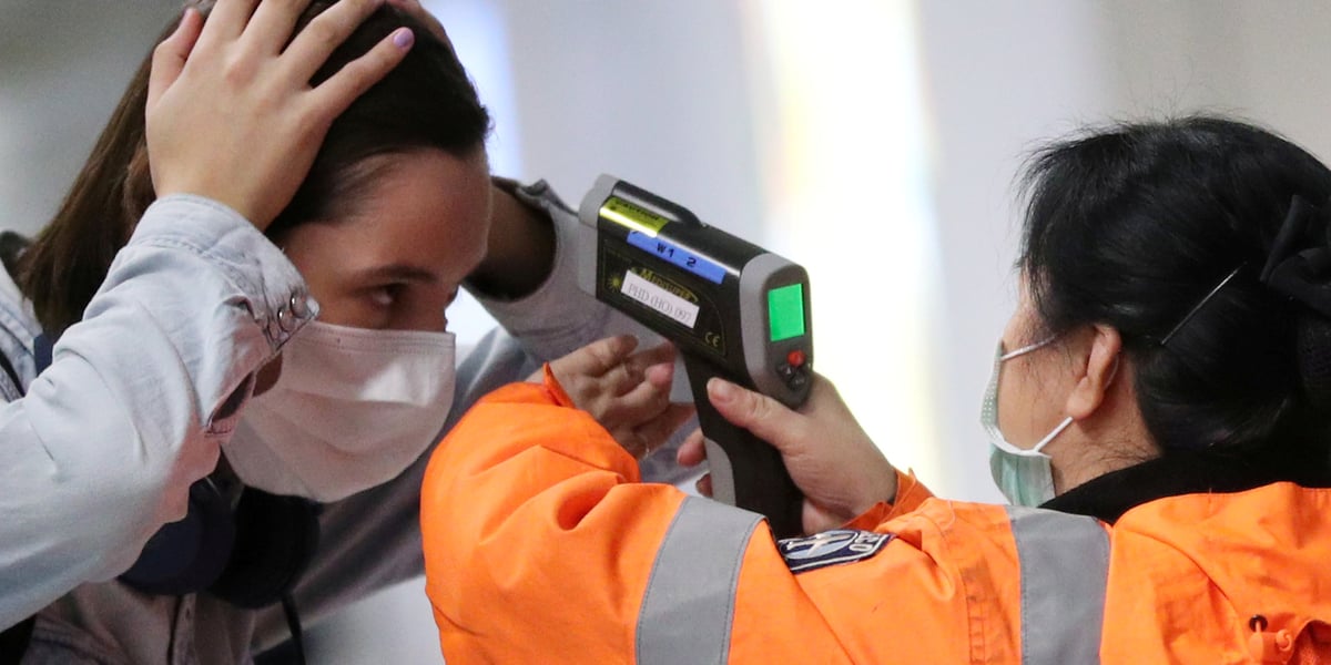 Ces nouveaux chiffres portent le bilan humain en Chine à près de 60.000 cas confirmés et au moins 1.355 morts.