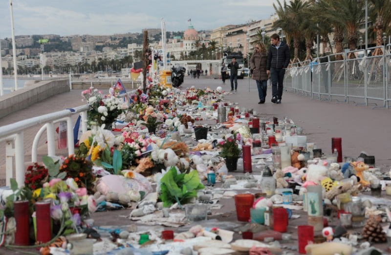 L'hommage national a nice reporte a samedi