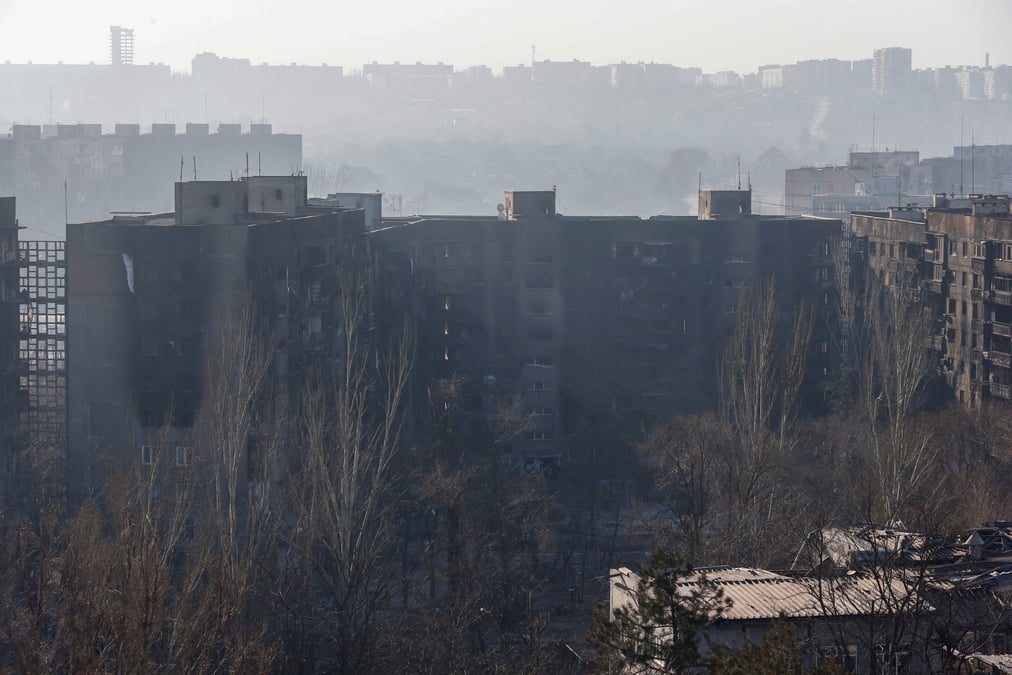 L'ukraine dit esperer trois couloirs humanitaires, dont un a marioupol
