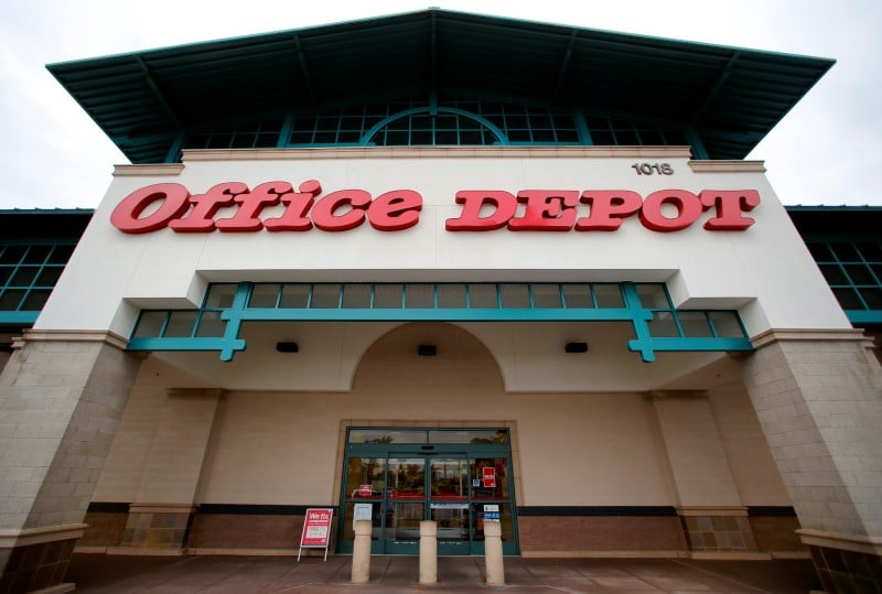 Office depot et staples renoncent a fusionner