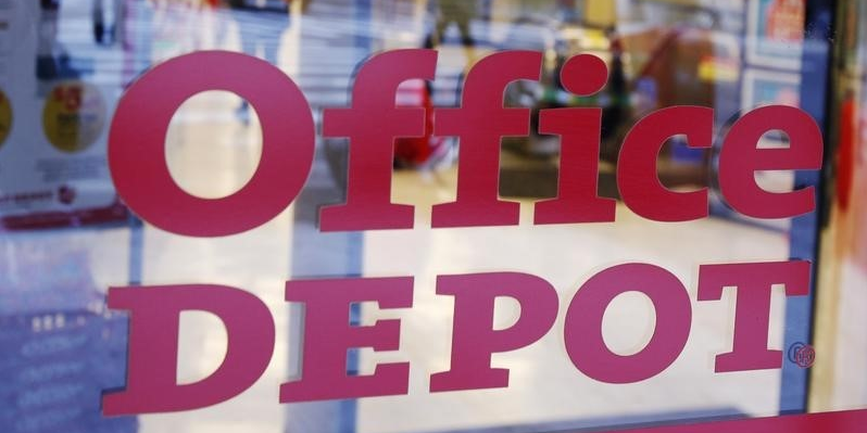Office depot rachete par staples pour 6,3 milliards de dollars