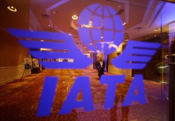 Bond de 14% de la demande de fret aerien en mars, selon l'iata