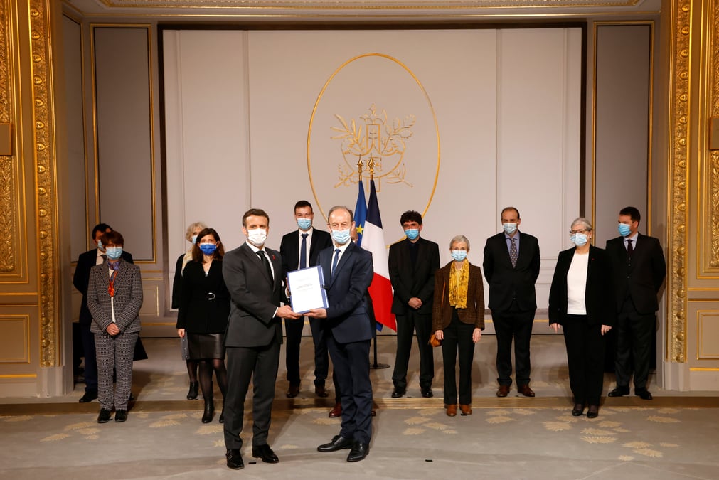 Une responsabilite de la france mais pas de complicite de genocide au rwanda, selon un rapport