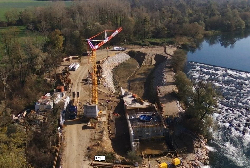 La centrale d'Ounans (JURA)
