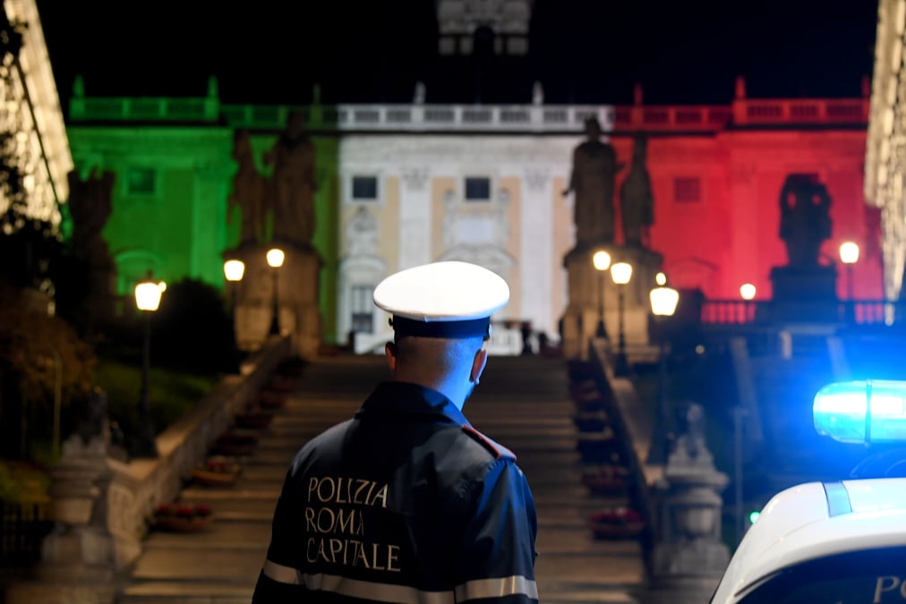 Des cadres d'alstom et siemens arretes en italie pour soupcons de corruption