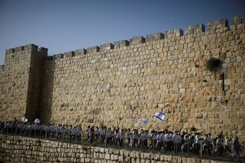 Israel: une "marche des drapeaux" a haut risque prevue mardi