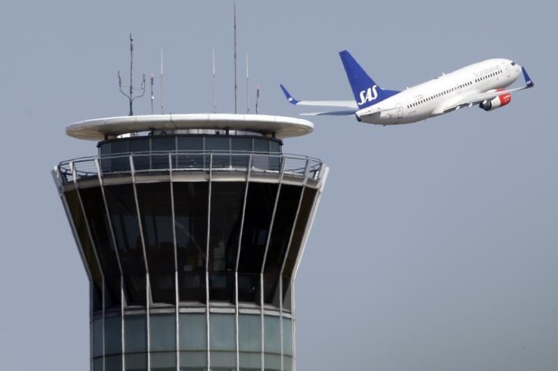 SAS fait mieux que le consensus et est optimiste pour 2014-2015