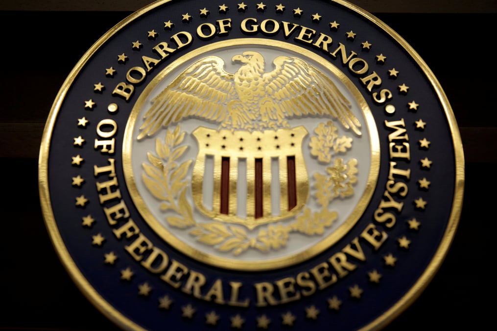La fed maintient ses taux, predit une nouvelle hausse en 2017