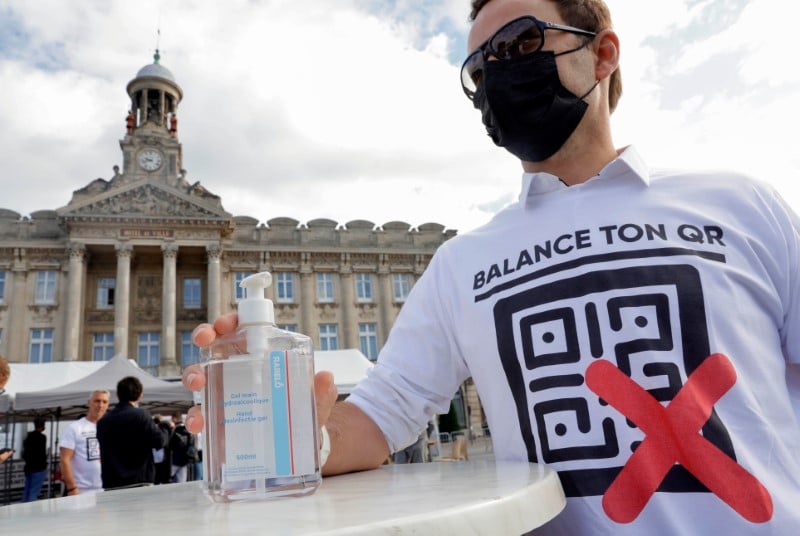 France: nouvelles manifestations a l'avant-veille de l'elargissement du "pass sanitaire"