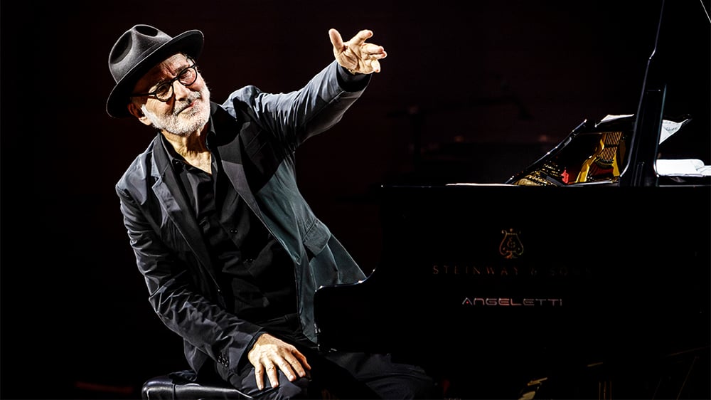 « La Tribune Dimanche » a rencontré Ludovico Einaudi à Milan.