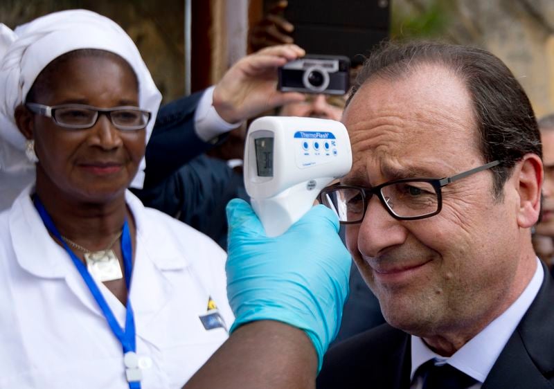 Hollande vient soutenir la Guinée dans sa lutte contre Ebola