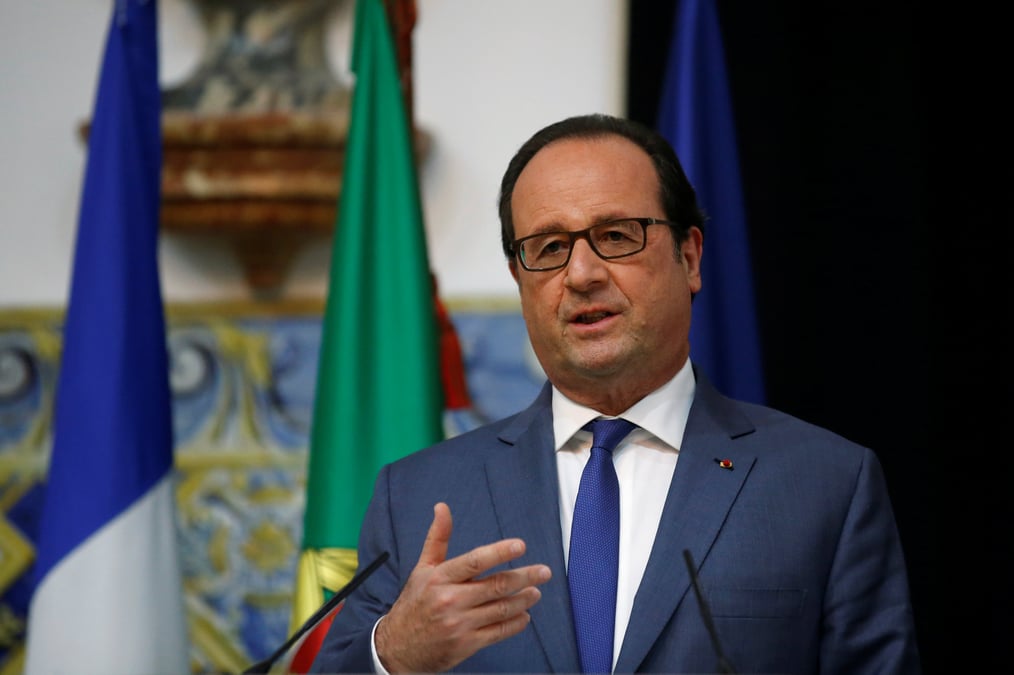 Hollande repond a la droite sur la securite des francais