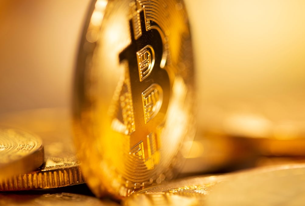 Le bitcoin franchit pour la premiere fois les 20.000 dollars